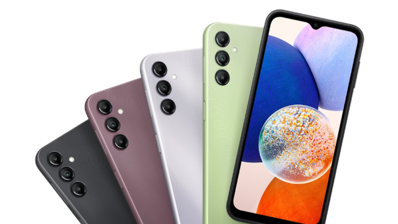 These are the only 3 mobile phones that are not iPhone among the 10 best sellers in 2023