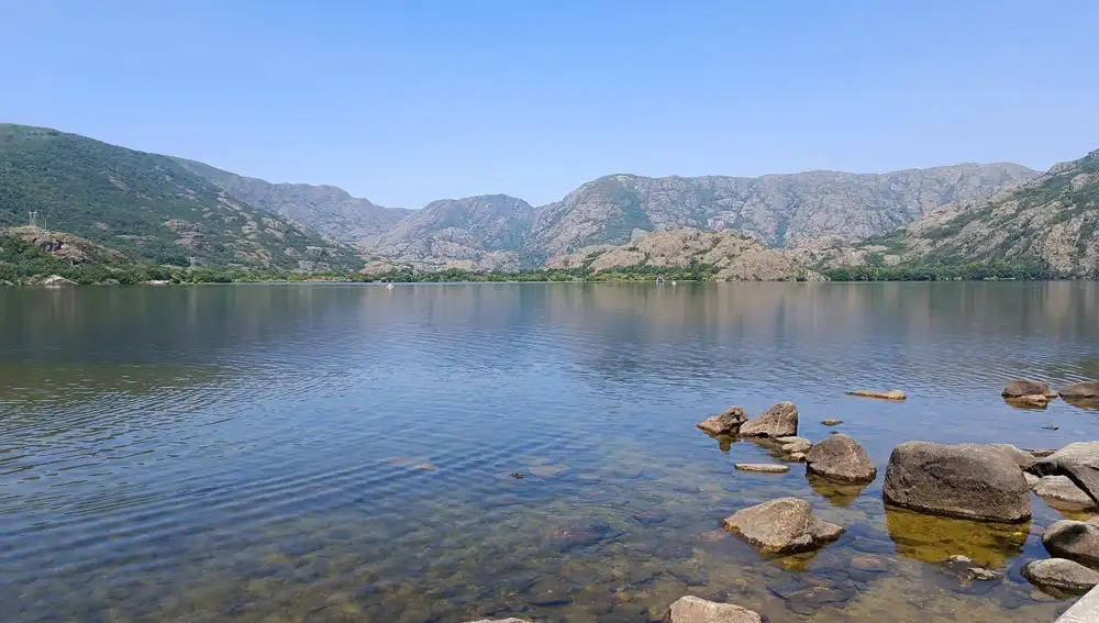 Crystal clear waters in Lake Sanabria