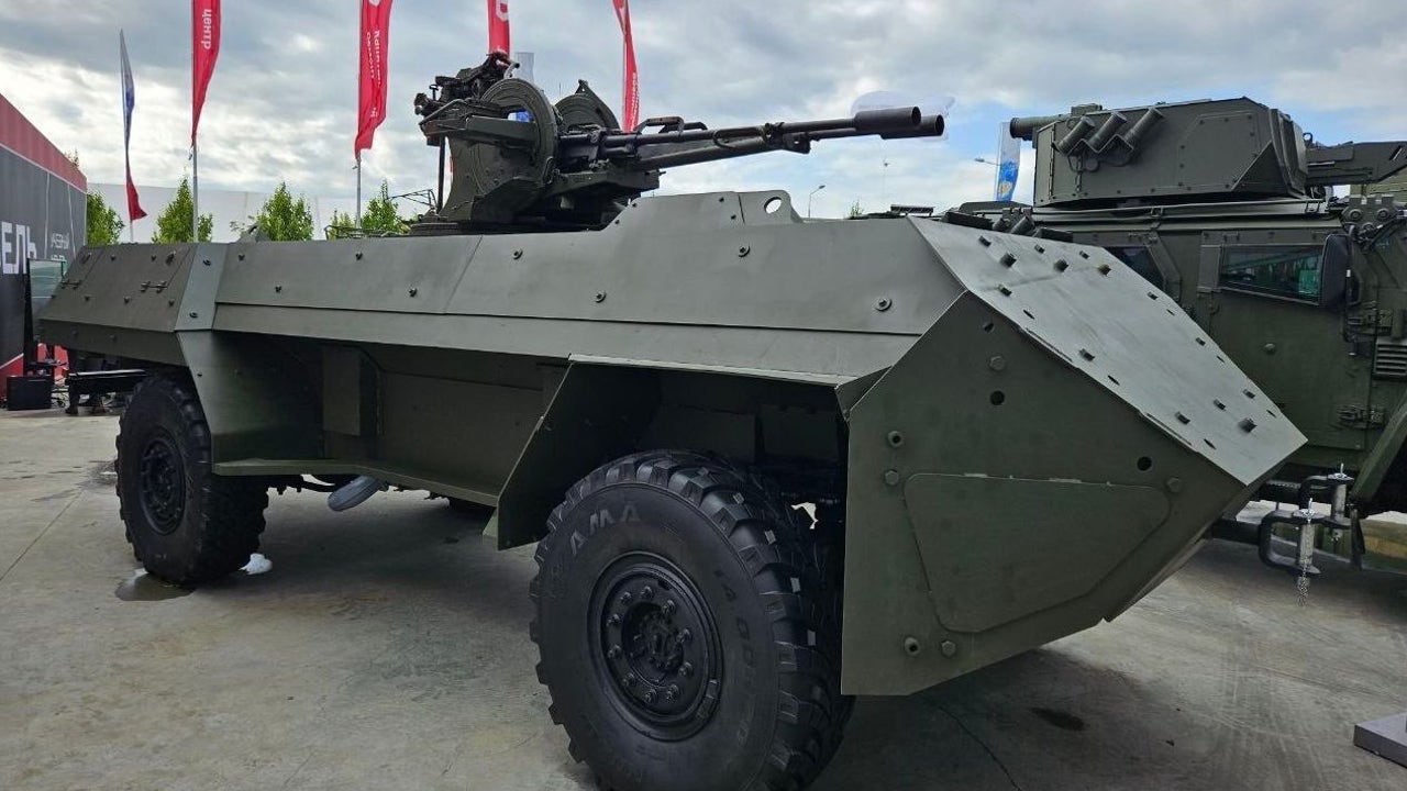 This is the "Zubilo", the unmanned armored assault vehicle that Russia is going to test in Ukraine