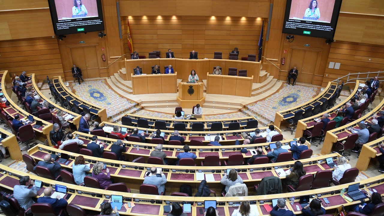 Sánchez and the Government, half a year ignoring the Senate: the next Plenary Session there will be seven absences
