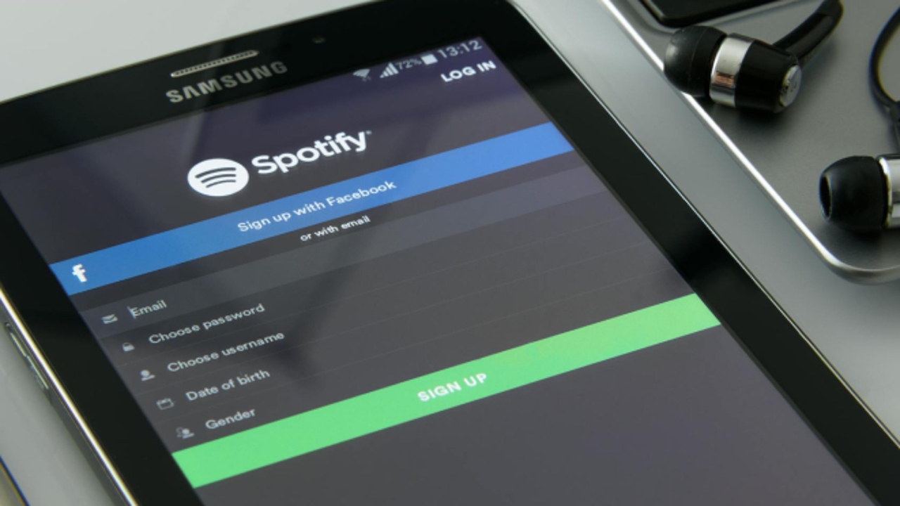 Spotify announces that it is raising its price again